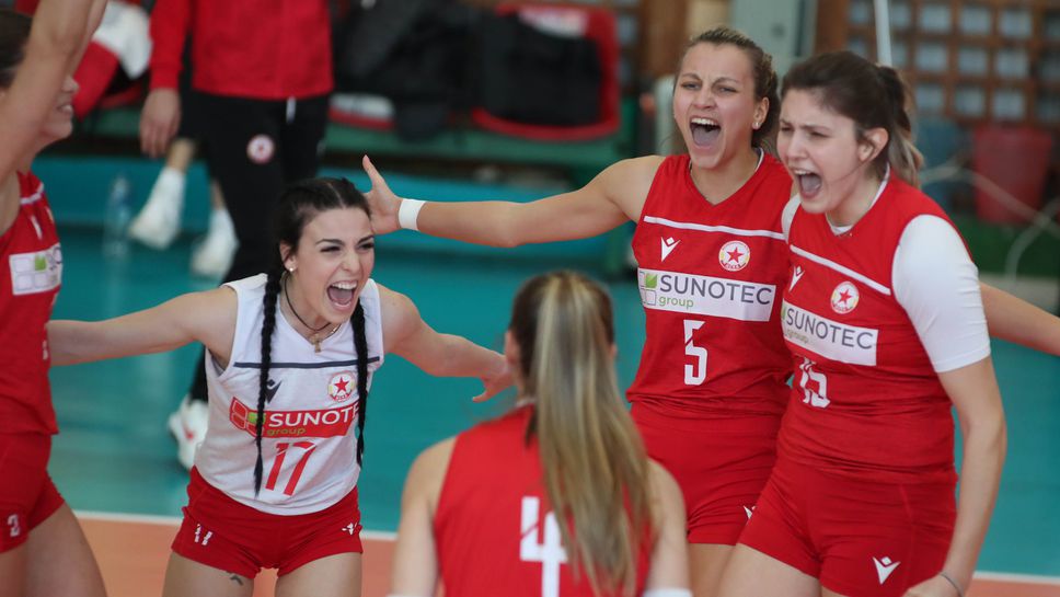 ЦСКА срази Локомотив (София)