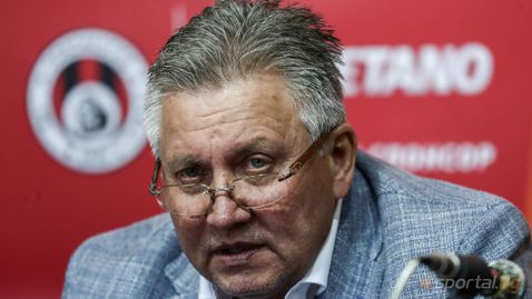  Иван Василев: Щях да знам, в случай че Генчев беше получил оферта от Левски 