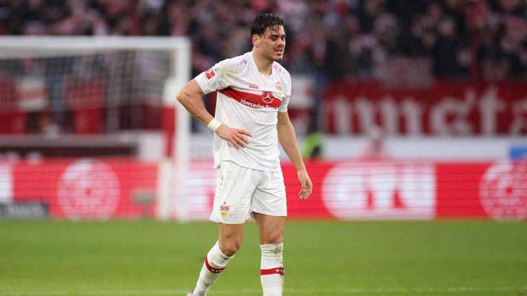 Защитникът на Щутгарт Константинос Мавропанос заяви че е щастлив в