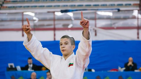 Иво Галенков стана шампион на Европейската купа за кадети в Италия