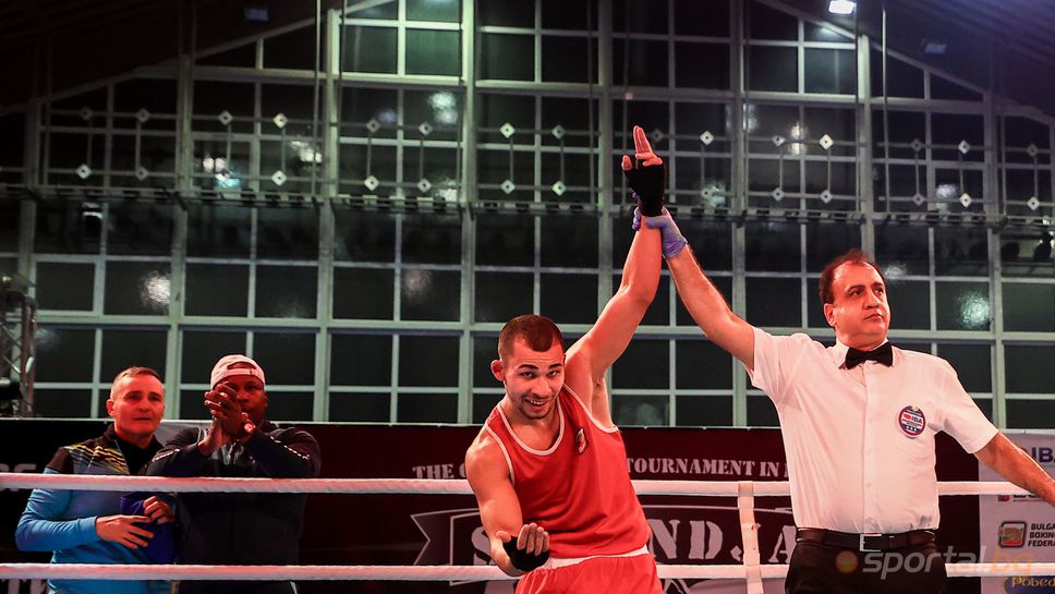 Радо Росенов си заслужи квота за Париж 2024 с отличен бокс