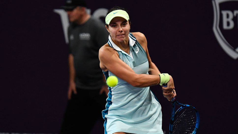 Виктория Томова загуби от световната №28 във втория кръг на WTA 125 турнир в Париж