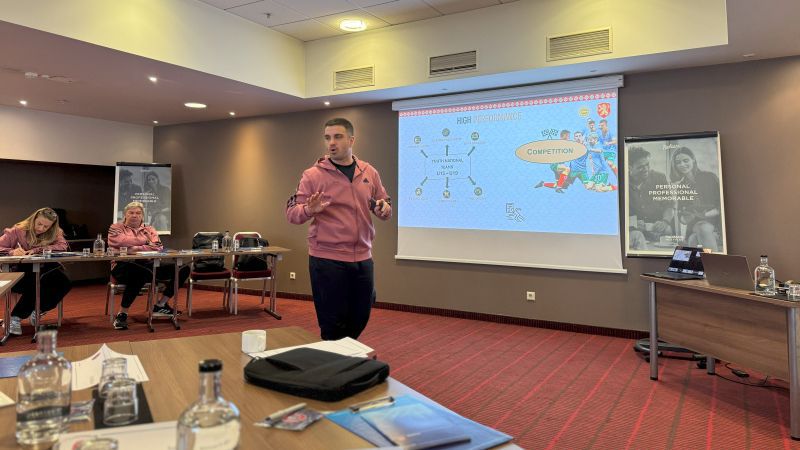 Лъчезар Димов взе участие в семинара на УЕФА за елитен ДЮФ