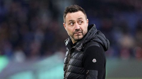 Марсилия обяви раздялата с Роберто Де Дзерби