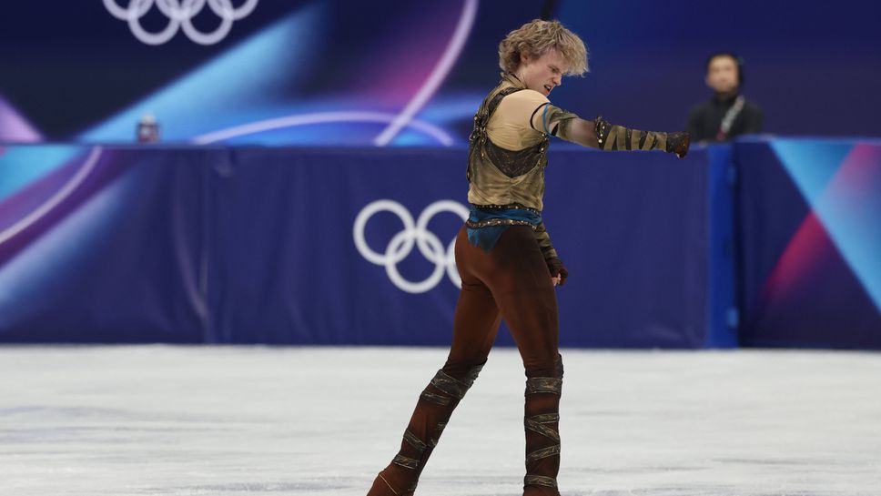 Двукратният световен шампион по фигурно пързаляне Иля Малинин спечели кратката