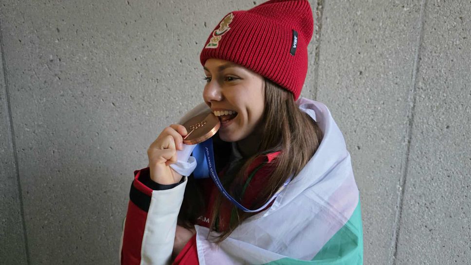 След края на пресконференцията в Антерселва Лора Христова обърна внимание