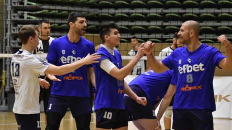 Сливнишки герой с победа над Локо (Пд) в отложен мач 🏐