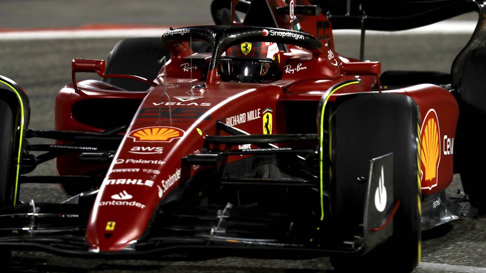 Карлос Сайнц поведе в края на втория ден на тестовете в Бахрейн