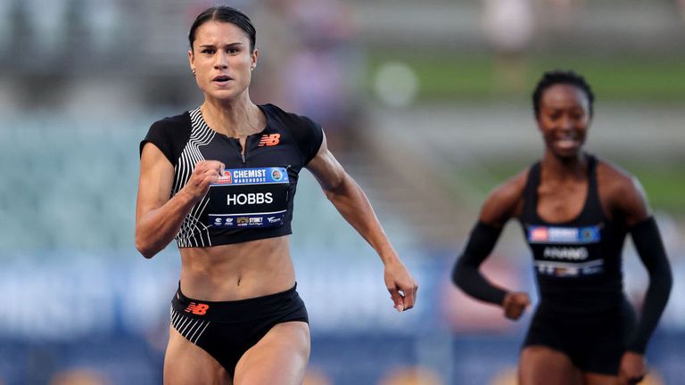 Новозеландската спринтьорка Зои Хобс записа първия си резултат под 11