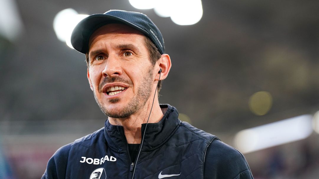 Треньорът на Фрайбург: Амбицирани сме да постигнем нещо историческо