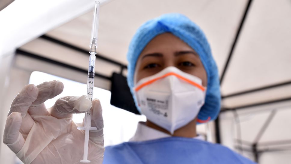 УЕФА може да задължи футболистите да бъдат ваксинирани за участие на Евро 2020