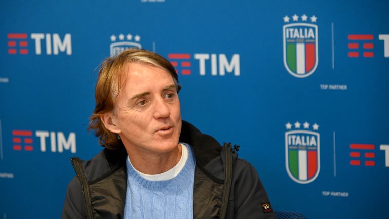 Селекционерът на Италия Роберто Манчини планира да включи в тима