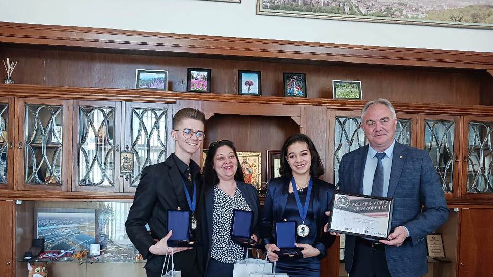 Кметът на Плевен призова бизнеса да подкрепи финансово световните шампиони по спортни танци Татяна Македонска и Момчил Петков