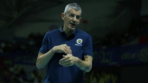 Фенербахче уволни Марко Фенолио