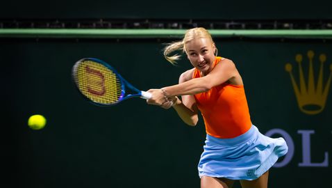  Испания се оправи с Бразилия 