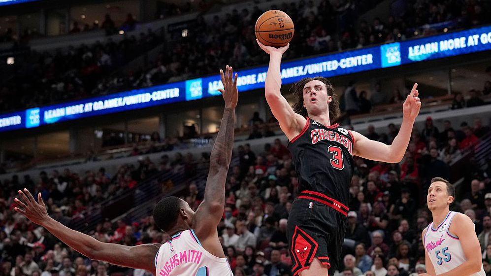 Играч на Чикаго Булс се нареди до ЛеБрон и Йокич с удивително постижение