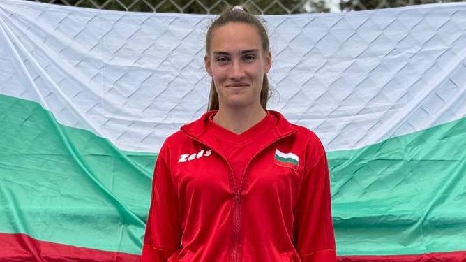 Денислава Глушкова даде само гейм на туркиня на старта в Куршумлийска Баня