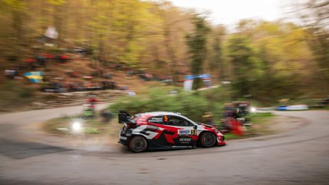 Паяри удържа атаките на Нювил и Кацута в Хърватия