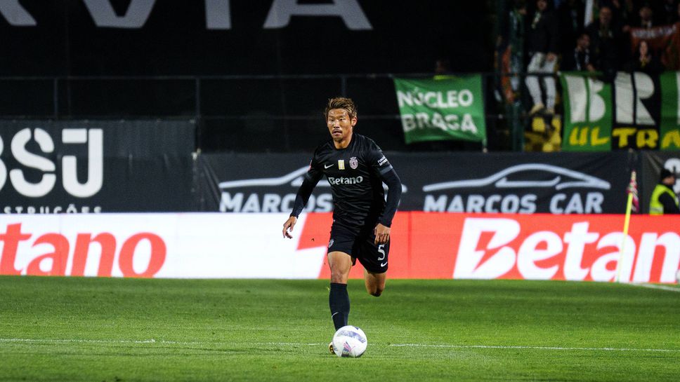 Измъчена победа постави Спортинг в много изгодна позиция