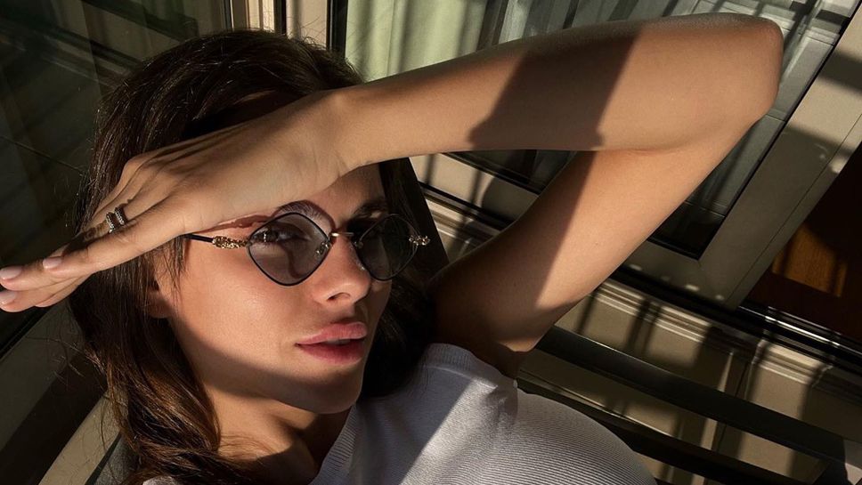 Прелестите на Вики Одинцова пак разпалиха мъжките фантазии