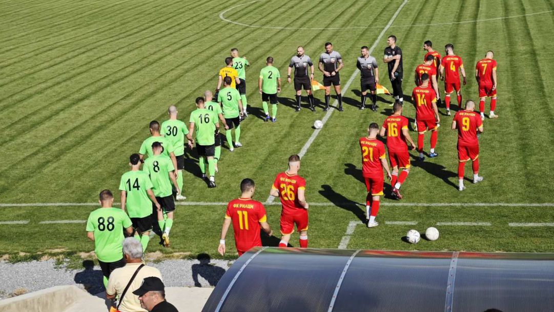 Устрем размени домакинството си с Лудогорец III и сега ще играе в Разград