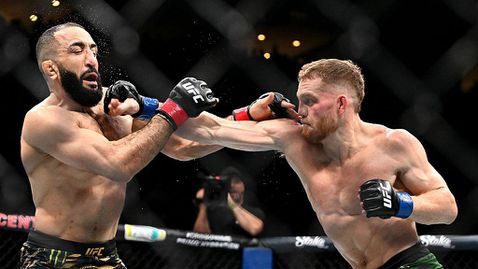 Мадалена детронира Мохамед и чака битка с Махачев