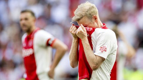  Борбата за купата сред Аякс и ПСВ е изцяло отворена: вероятните сюжети в Ередивизи 