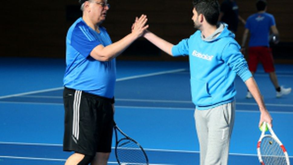 Тенис турнир за журналисти се състоя в зала "София" в столицата