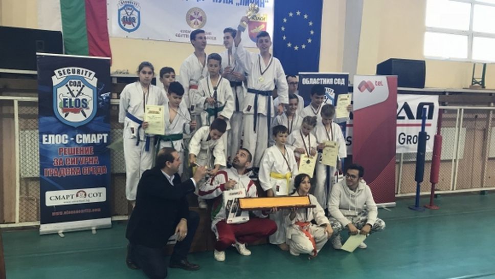 85 участници от 8 клуба мериха сили на международен турнир по карате в Разлог