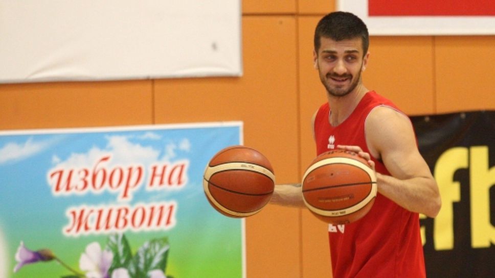 Трансферен удар за Левски 2014