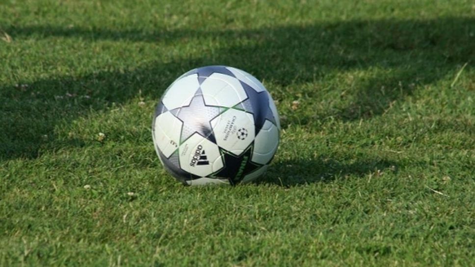 Работата по мащабния проект "Спортен Благоевград" продължава с изграждането на нов футболен стадион в село Падеш