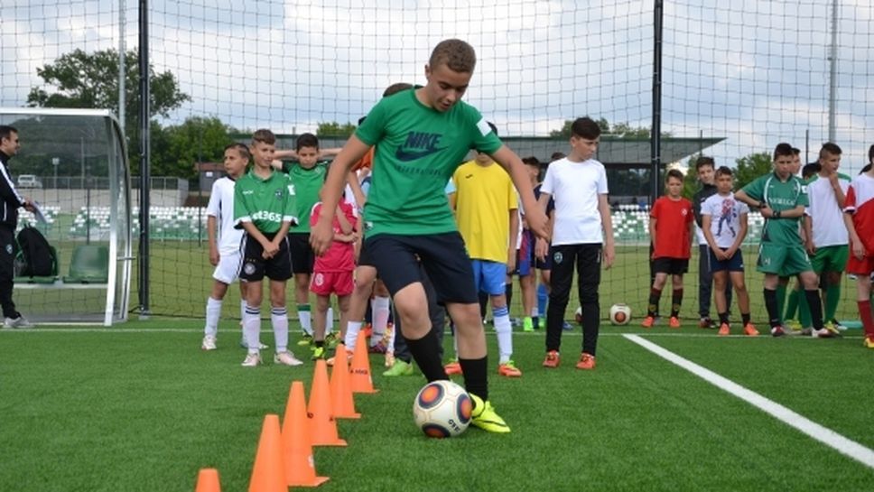 Деца от Търговище получиха награди за активно участие в Европейския ден на спорта в училище