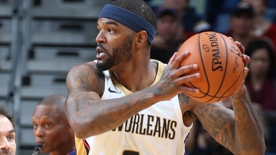 Смит си тръгва от Ню Орлиънс след 12 минути