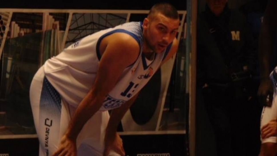 “Моряците” продължават да изплуват