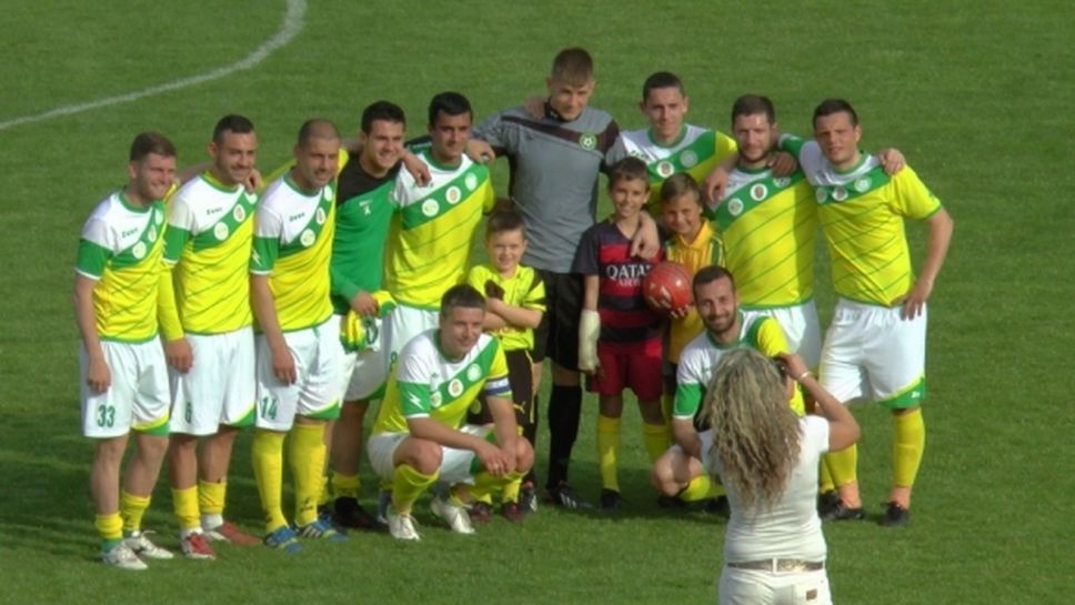 Добруджа громи в последния си домакински двубой (видео)