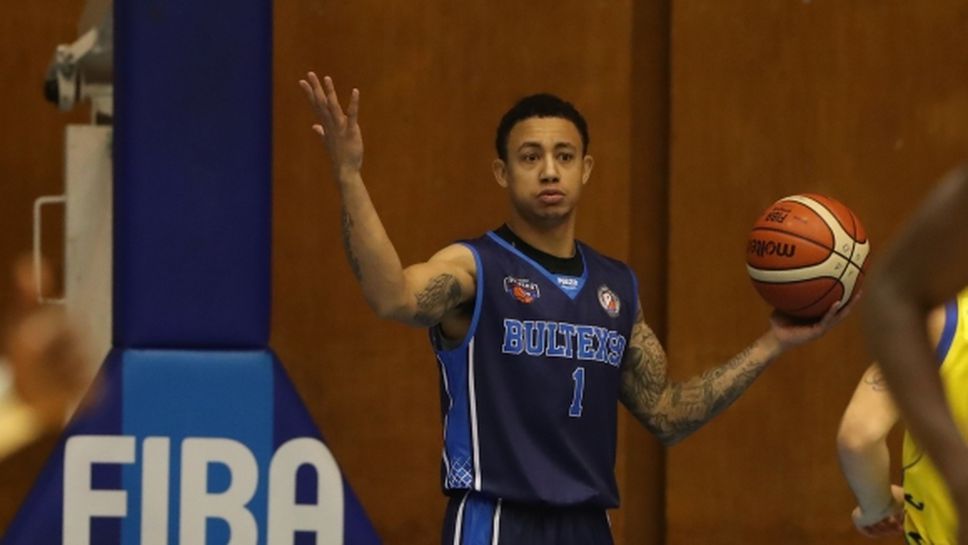 Американец нокаутира Спартак в Пловдив