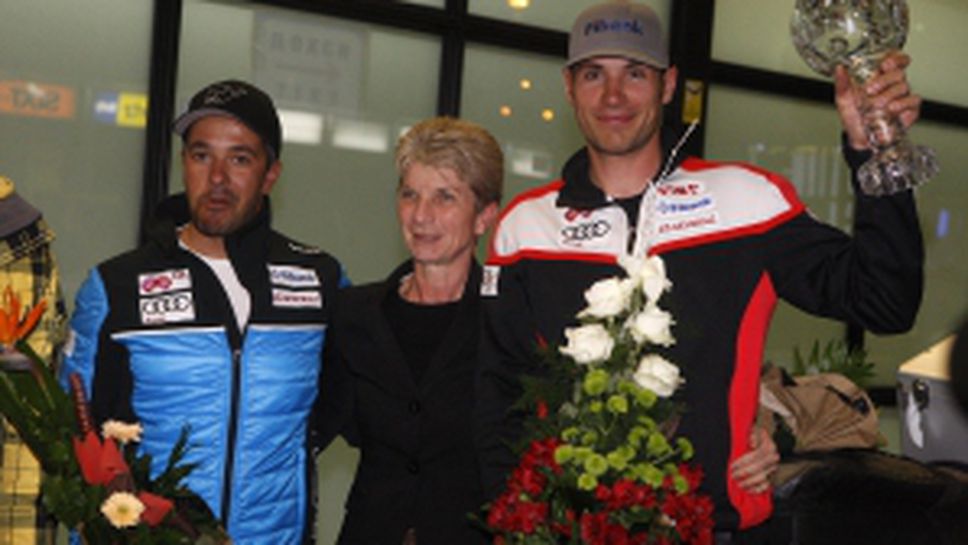 Радослав Янков се прибра с малкия глобус в България