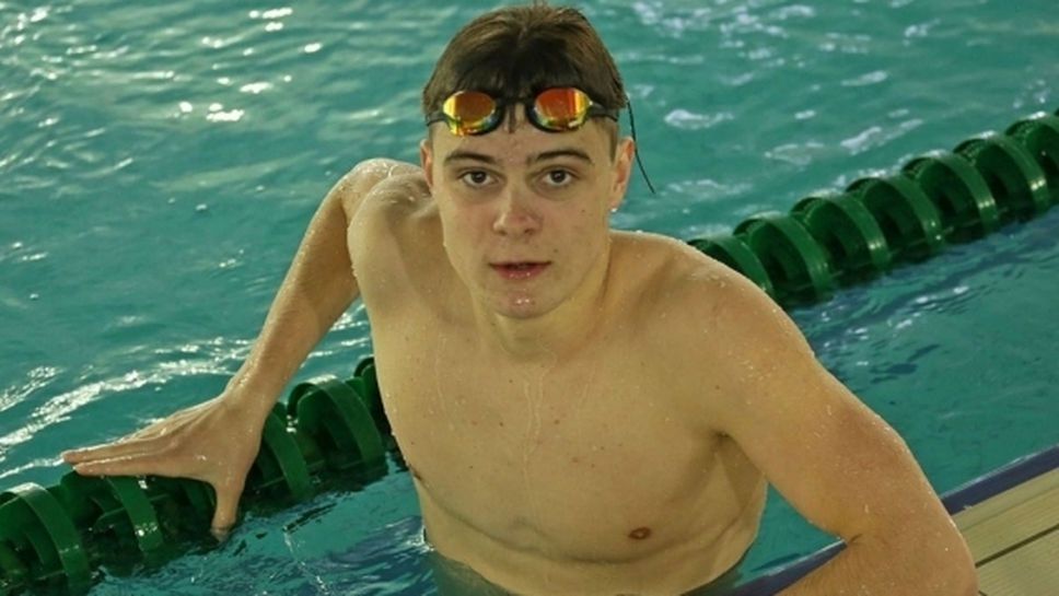 Петър Божилов завърши 83-и на 100 метра свободен стил