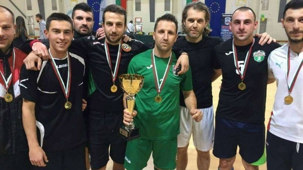 Иван Цветков спечели благотворителен коледен турнир в Благоевград