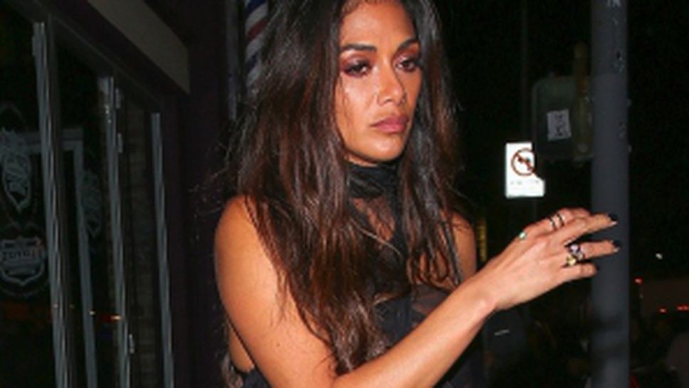 Никол Шерцингер обикаля заведенията в Холивуд