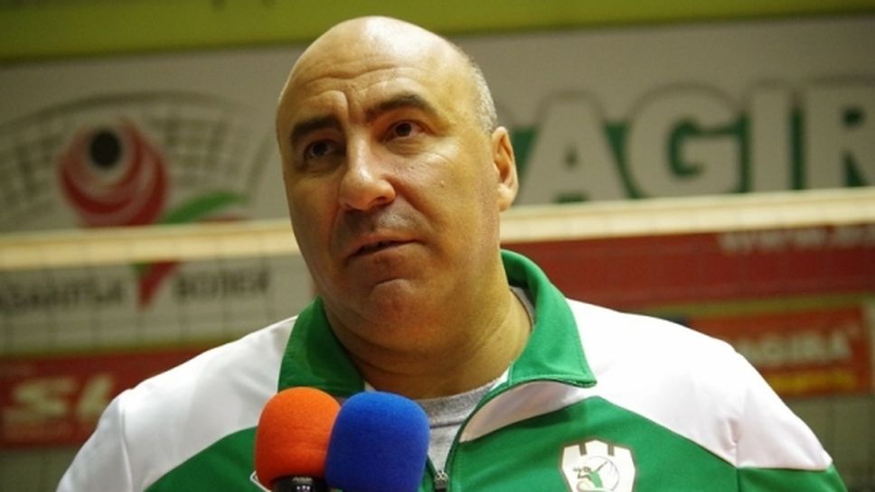 Ръководството на Берое не прие оставката на старши треньора Страхил Балов
