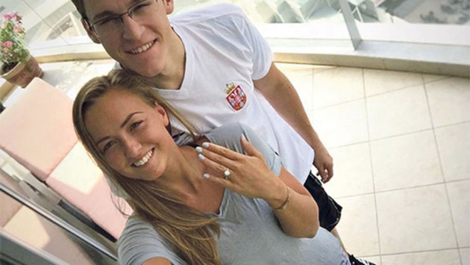 Сръбски плувец се разведе след 10 месеца брак, бившата се отдаде на йога