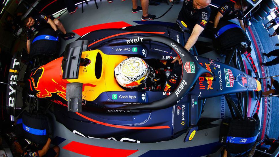 Ред Бул: Проблемите на Макс с DRS-а са решени