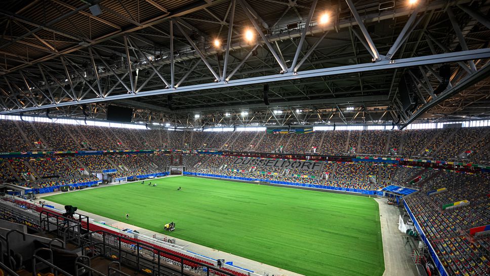 "Арена Дюселдорф" за първи път отваря врати за голям футболен форум