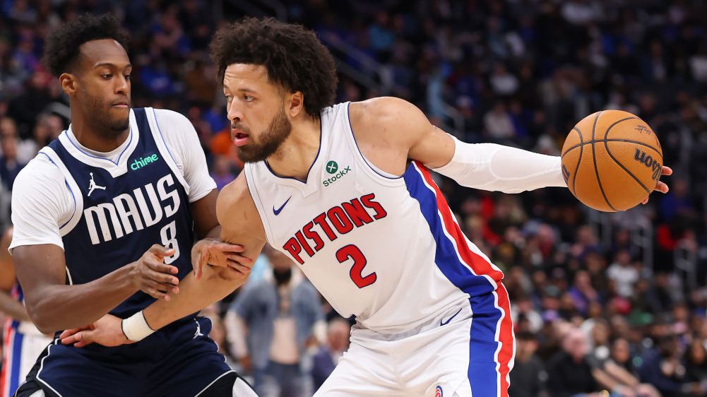 Далас Маверикс и Детройт Пистънс ще играят мач в Мексико Сити