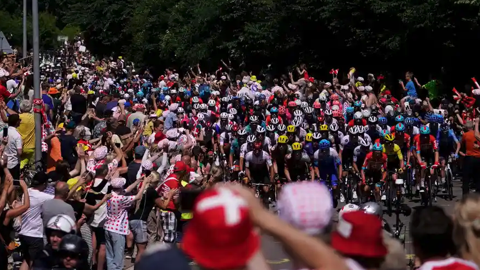 Всички тестове за COVID-19, направени вчера на “Тур дьо Франс”, са отрицателни