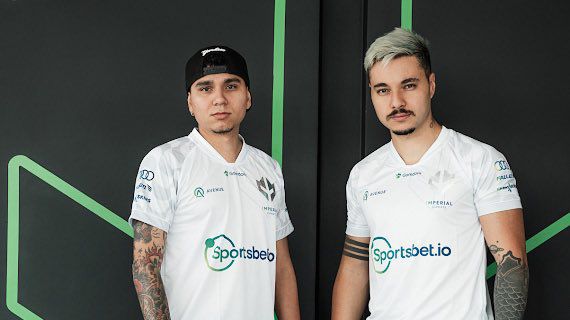 Imperial посрещна звездно дуо