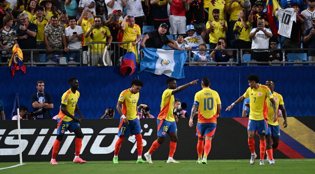 Колумбия изстрада успеха и е на финал за първи път от 23 години