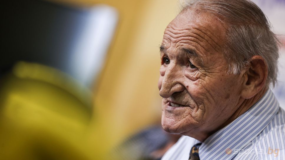 "Златен трикольор" за Димитър Пенев