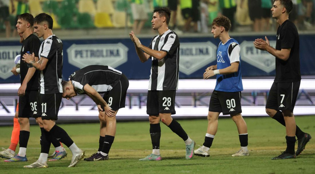 Карабельов и Партизан катастрофираха болезнено